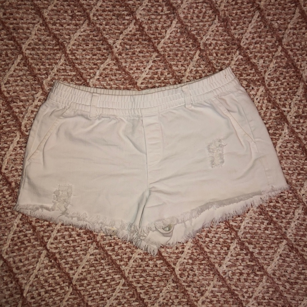 White Shorts🤍